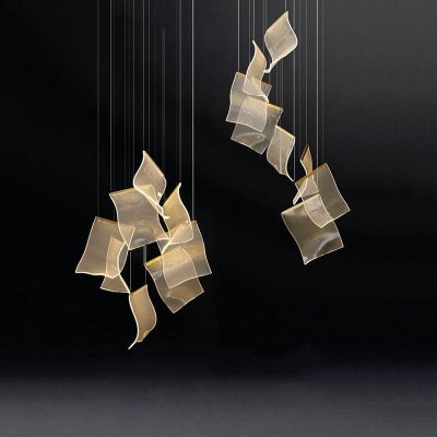 Lampadario in fogli: singolare lastra in oro/acrilico (montaggio a soffitto rettangolare)