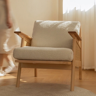 Nikaia Chair