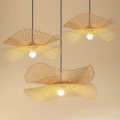 Lampada in rattan con lampadario in bamb&ugrave;