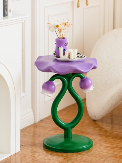 Knospe Side Table