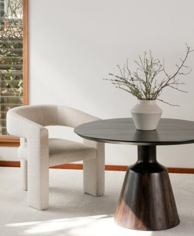 Zan Chair