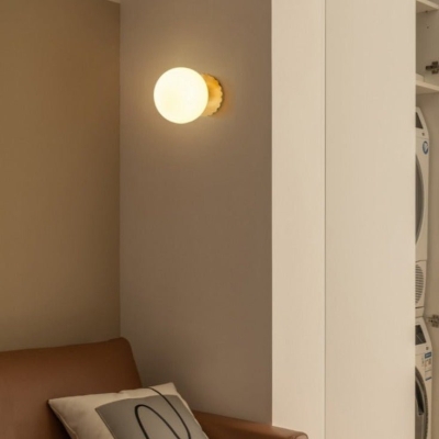 Amelia Wall Lamp