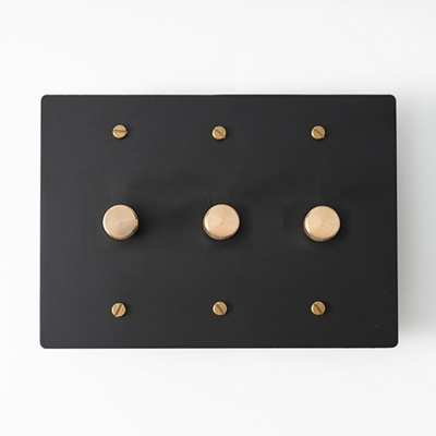 Dimmer rotativo in ottone (3 canali)