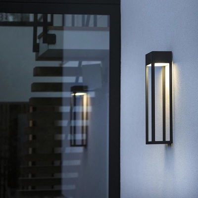 Aelina Outdoor Wall Lamp