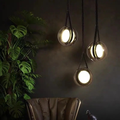 Lampada a sospensione in pelle